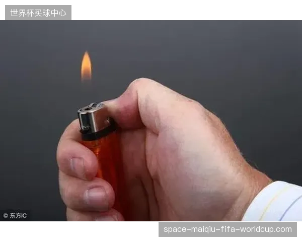 社会人员在校内打球受伤的连带赔偿究竟算谁的